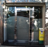 /album/galeria-de-fotos1/decoracion-acido-en-escaparate-jpg/